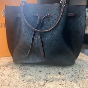 Louis Vuitton Mahina Girolata Black Satchel